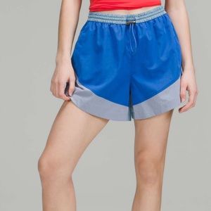 lululemon Evergreen High Rise Short 4.5”